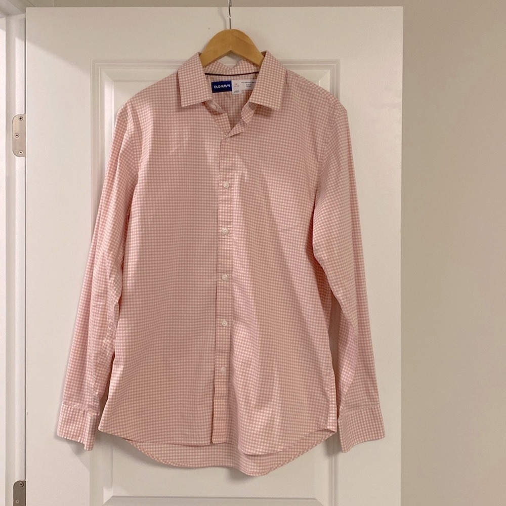 Old Navy Men’s Slim Fit Pro Signature Dress Shirt